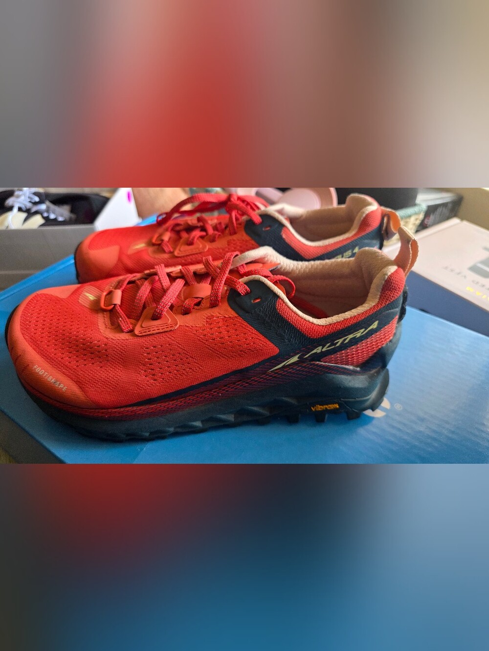 ALTRA Womans Sneakers